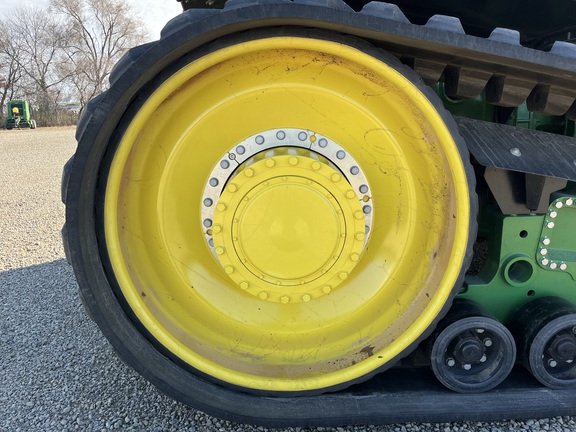 2023 John Deere 9RT 570 Tractor Rubber Track