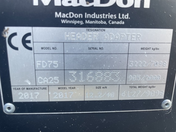 2017 MacDon FD75-40 Header Combine