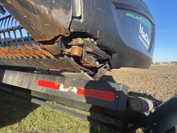 2017 MacDon FD75-40 Header Combine