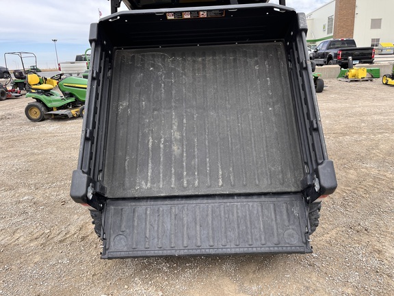2019 John Deere XUV 835M ATV