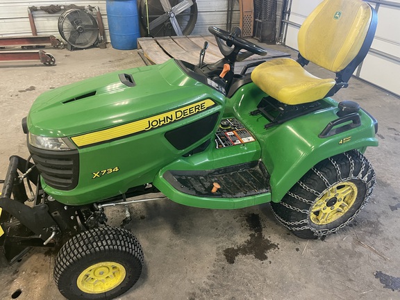 2020 John Deere X734 Garden Tractor