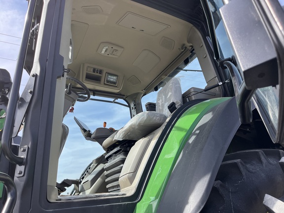 2025 John Deere 8R 340 Tractor