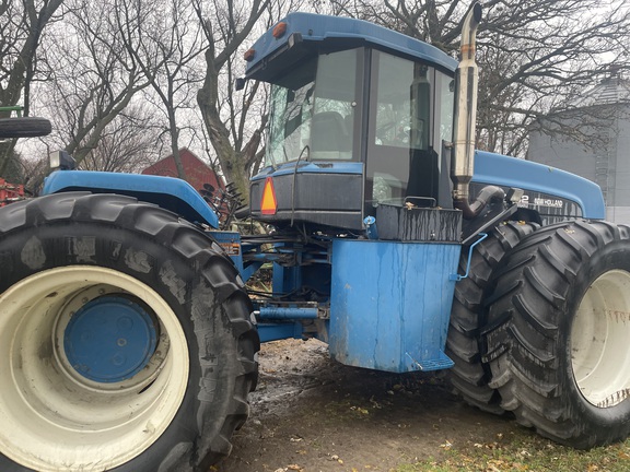 1996 New Holland 9882 Tractor 4WD
