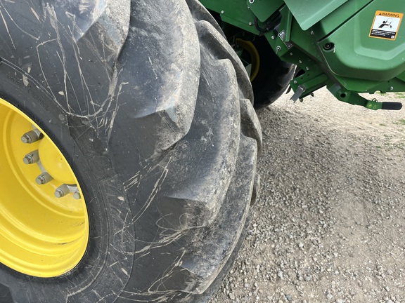2023 John Deere X9 1000 Combine