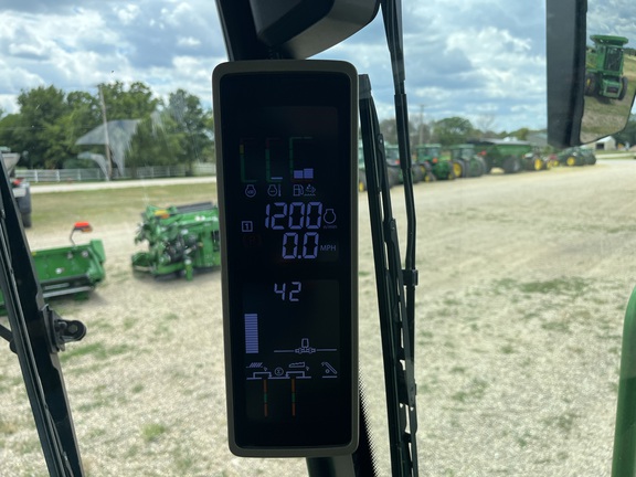 2023 John Deere X9 1000 Combine
