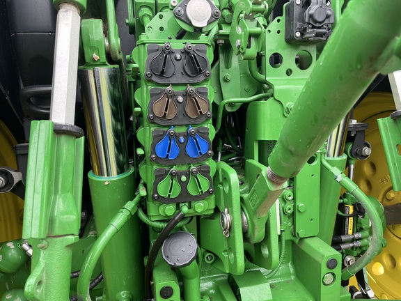 2023 John Deere 6R 130 Tractor
