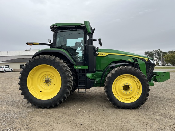 2024 John Deere 8R 370 Tractor