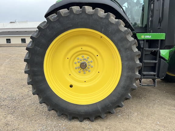 2024 John Deere 8R 370 Tractor