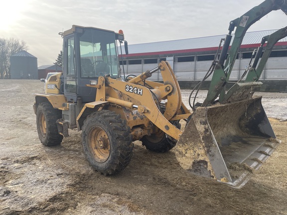 2000 John Deere 324H Compact Utility Loader