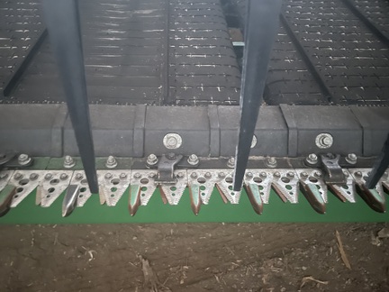 2024 John Deere RD40F Header Combine