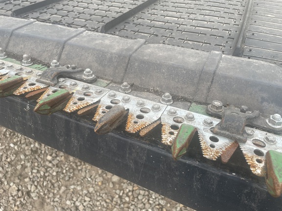 2024 John Deere RD45F Header Combine
