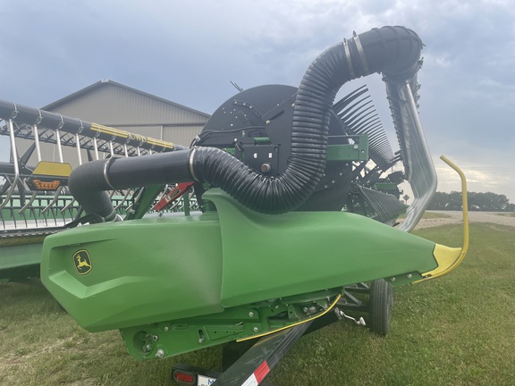 2024 John Deere RD40F Header Combine