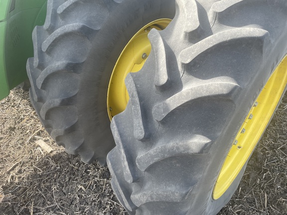 2018 John Deere 8370R Tractor