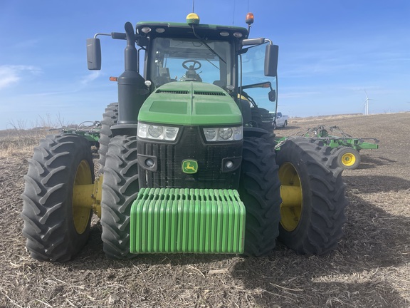 2018 John Deere 8370R Tractor