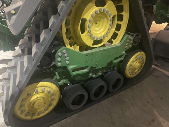 2021 John Deere 8RX 410 Tractor Rubber Track