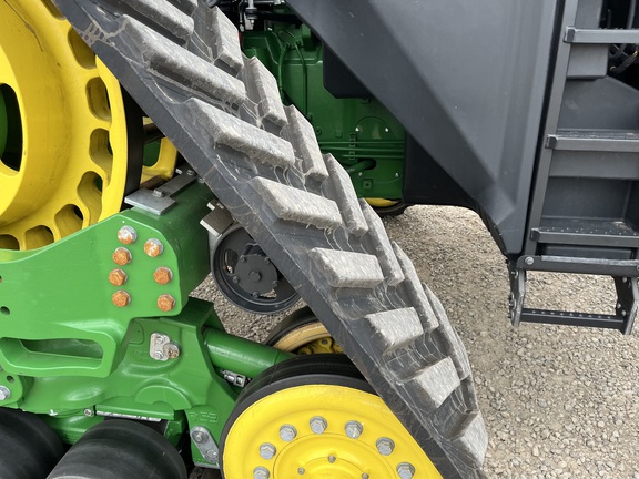 2021 John Deere 8RX 410 Tractor Rubber Track