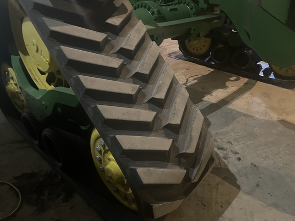 2021 John Deere 8RX 410 Tractor Rubber Track