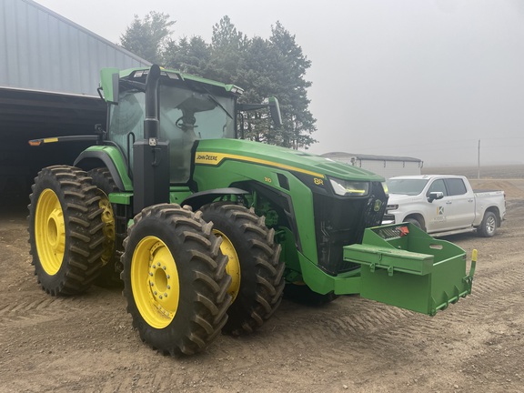 2025 John Deere 8R 310 Tractor