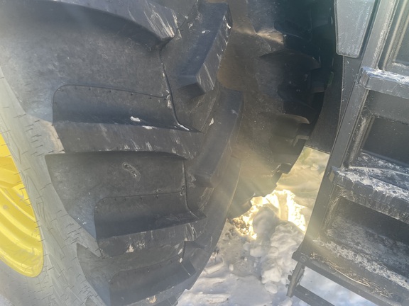 2025 John Deere 8R 250 Tractor