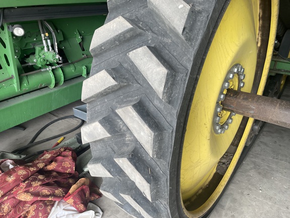 2014 John Deere 8370RT Tractor Rubber Track
