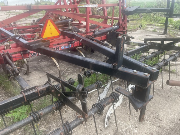 Wil-Rich Quad5 Field Cultivator