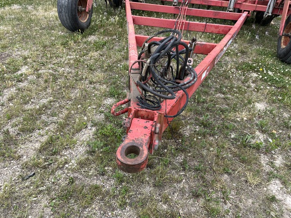 Wil-Rich Quad5 Field Cultivator