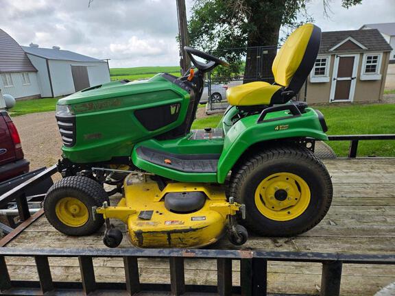 2016 John Deere X734 Garden Tractor