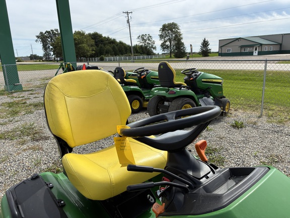 2016 John Deere X734 Garden Tractor