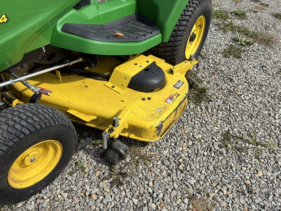 2016 John Deere X734 Garden Tractor