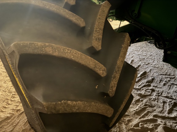 2022 John Deere S760 Combine