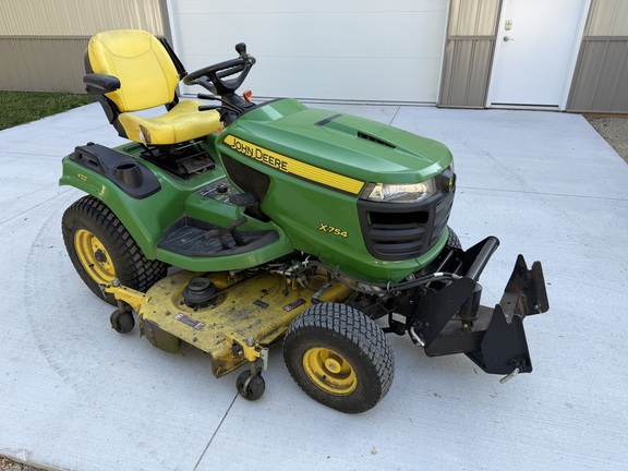2015 John Deere X754 Garden Tractor