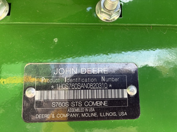 2022 John Deere S760 Combine
