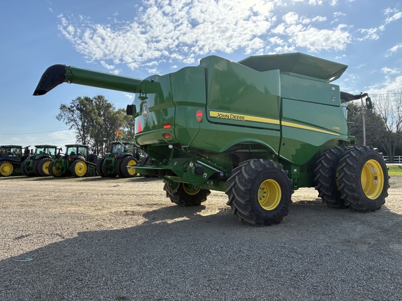 2022 John Deere S760 Combine