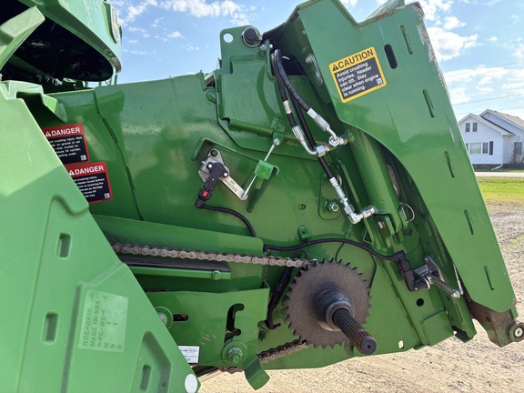 2022 John Deere S760 Combine