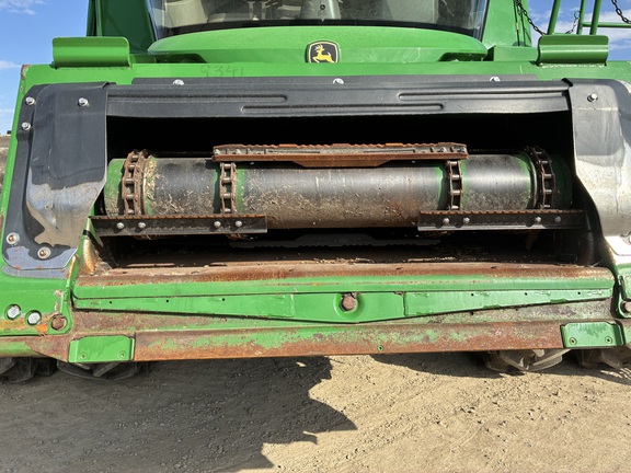 2022 John Deere S760 Combine
