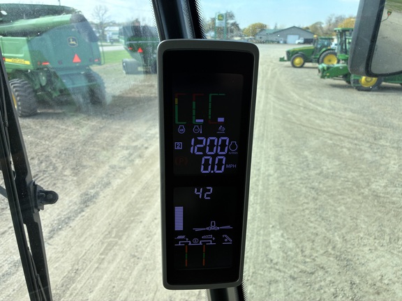 2022 John Deere S760 Combine