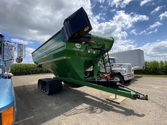 2013 J&M 1151 Grain Cart