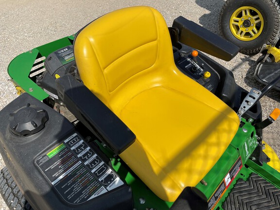 Z245 mower online deck