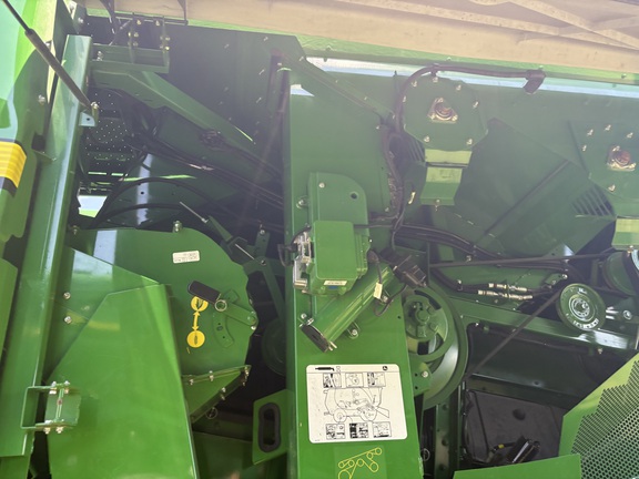 2021 John Deere S790 Combine