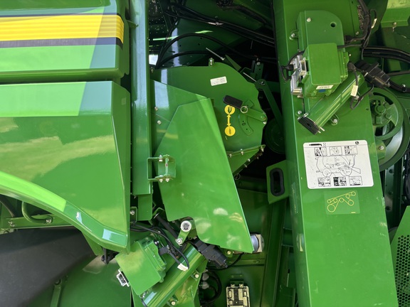 2021 John Deere S790 Combine