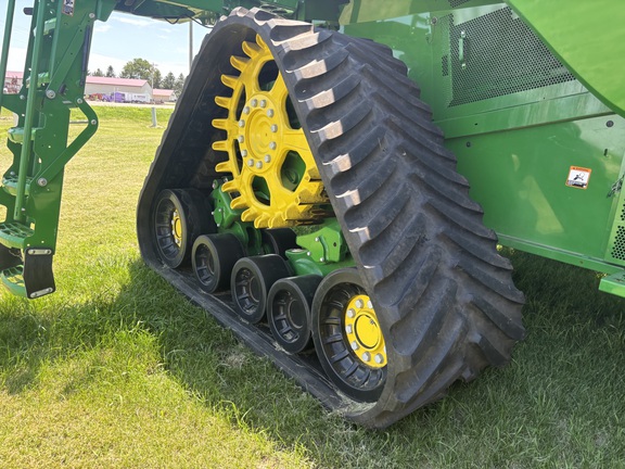 2021 John Deere S790 Combine