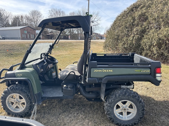 2010 John Deere XUV 825I ATV