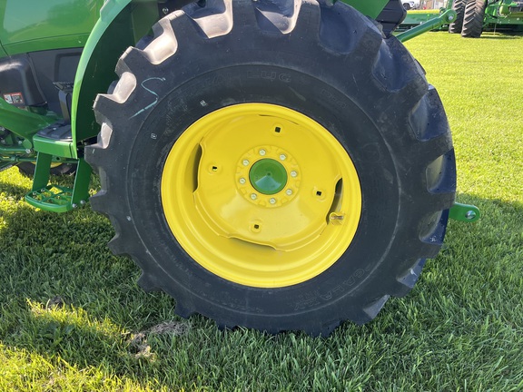 2023 John Deere 4066M Tractor Compact