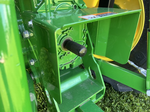 2023 John Deere 4066M Tractor Compact