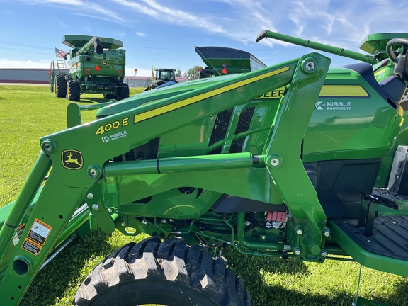 2023 John Deere 4066M Tractor Compact
