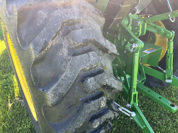 2023 John Deere 4066M Tractor Compact