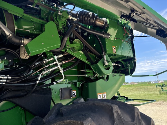 2023 John Deere S790 Combine