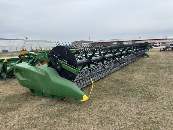 2021 John Deere RD45F Header Combine