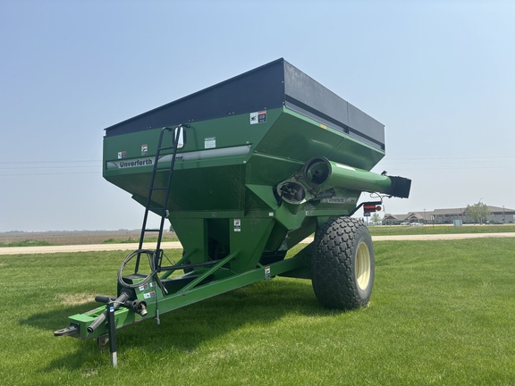 2009 Unverferth 8250 Grain Cart