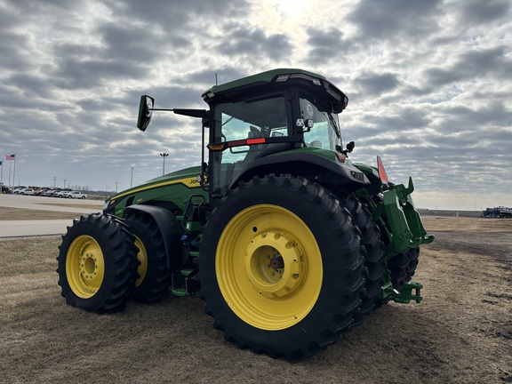 2023 John Deere 8R 310 Tractor